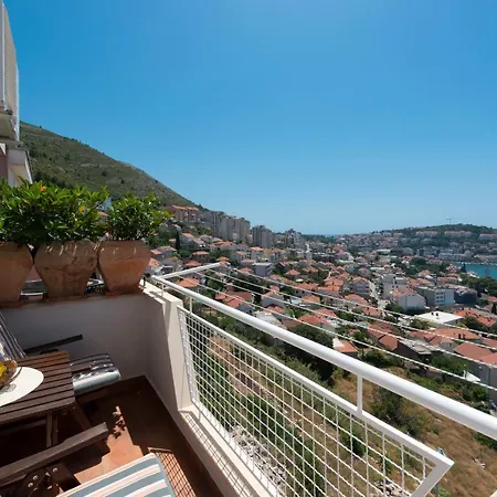 Fortuna Apartment *